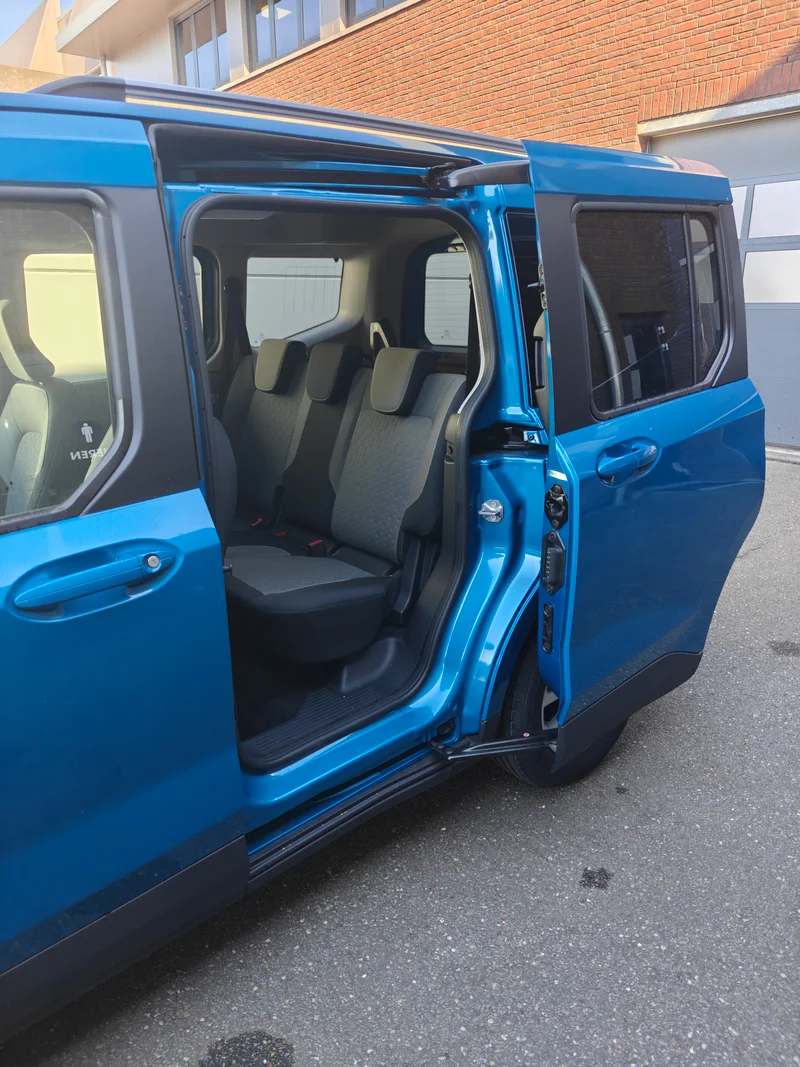 Ford Tourneo Courier Titanium 1.0 Ecoboost – 14