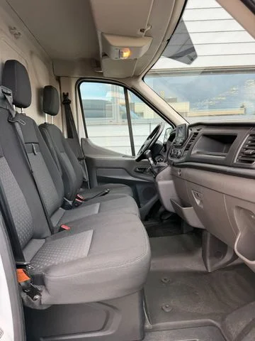 Ford Transit – 17
