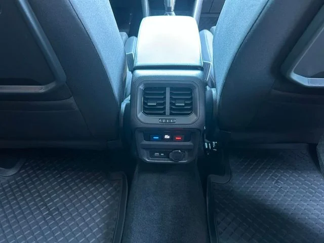 Volkswagen Tiguan Allspace – 12