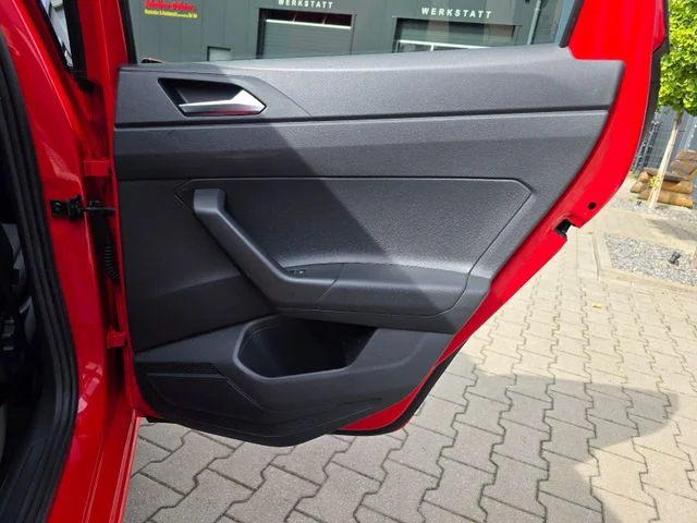 Volkswagen Polo – 24
