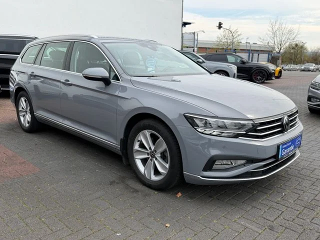 Volkswagen Passat – 7