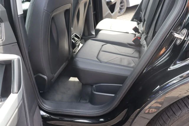 Audi Q3 – 17