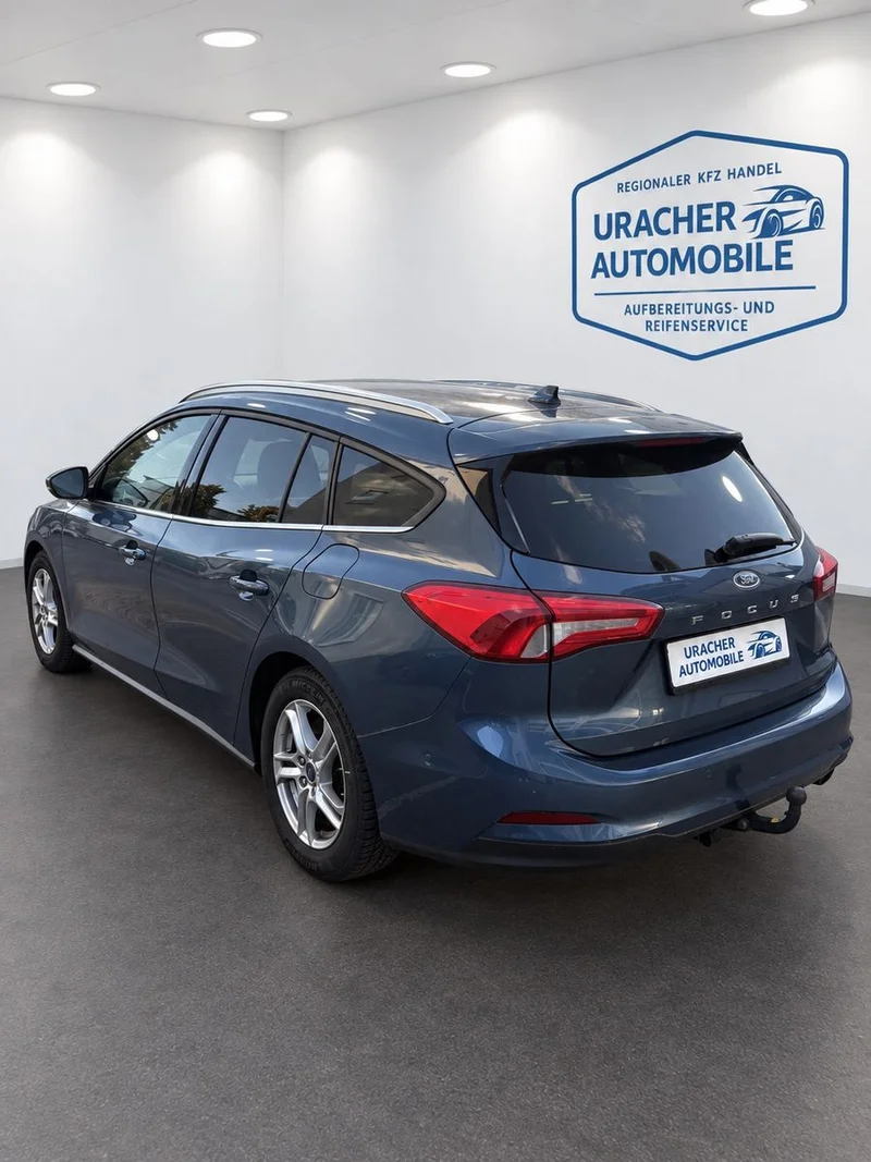 Ford Focus – 6