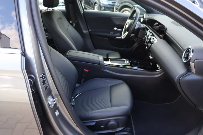 Mercedes-Benz A 250 – 18