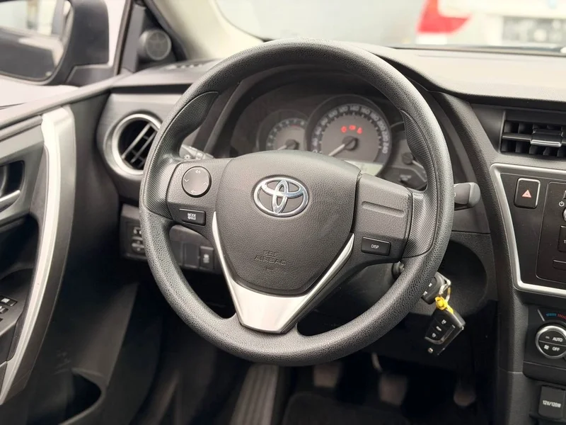 Toyota Auris II (2012-) – 19