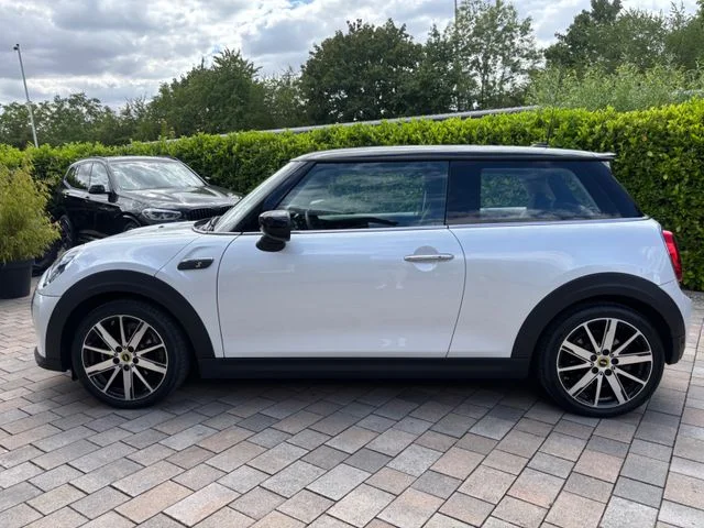 Mini COOPER SE – 4