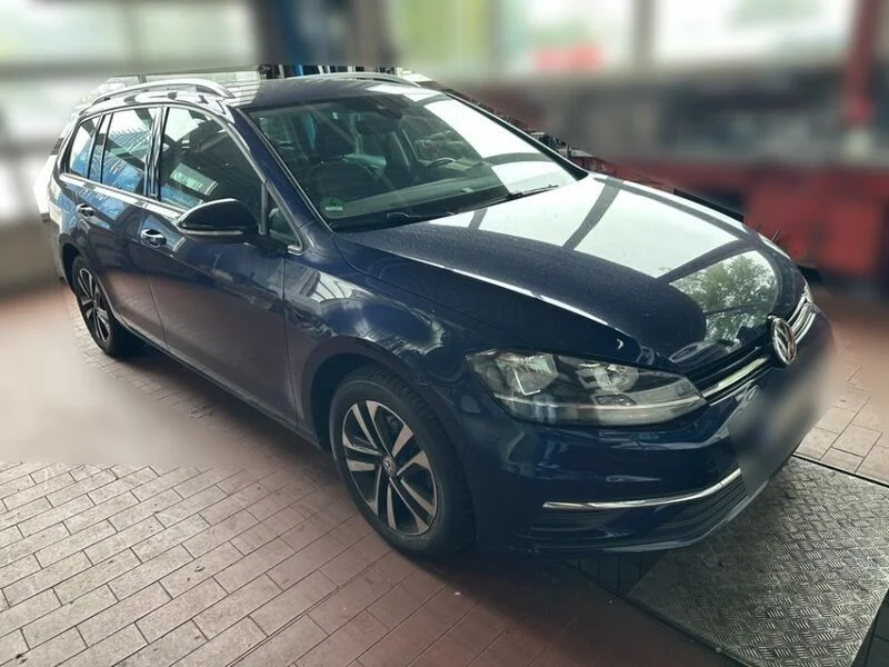 Volkswagen Golf – 2