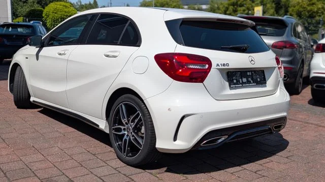 MERCEDES-BENZ A 180 – 3