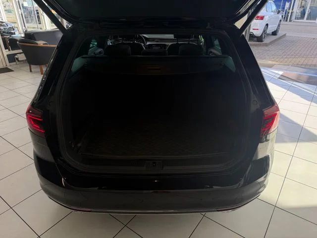 Volkswagen Passat Variant – 11