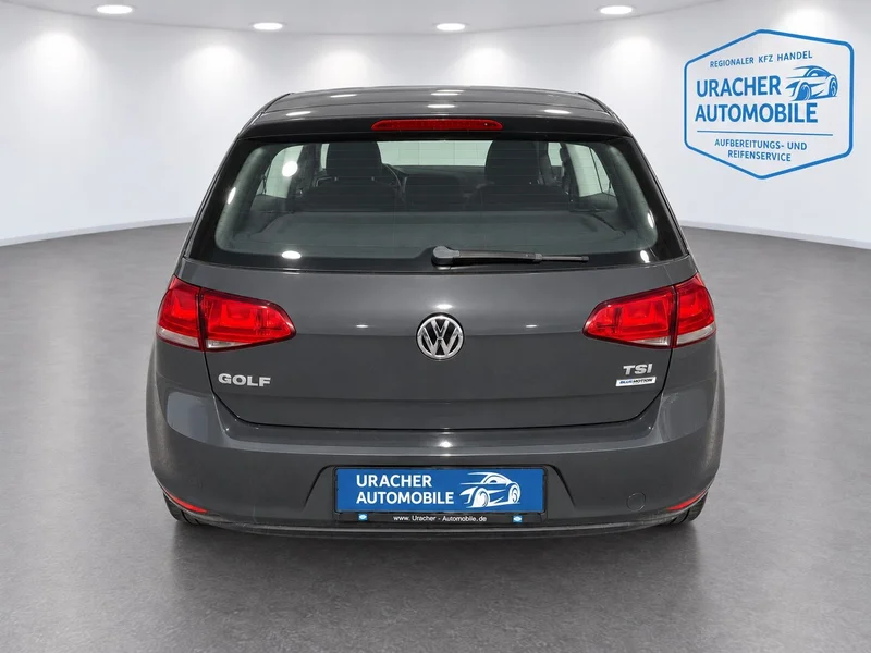 Volkswagen Golf – 6