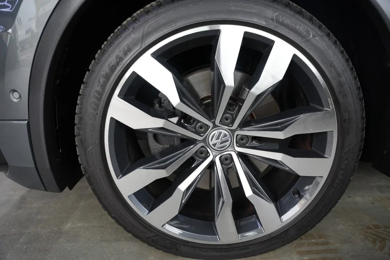 Volkswagen Tiguan – 35
