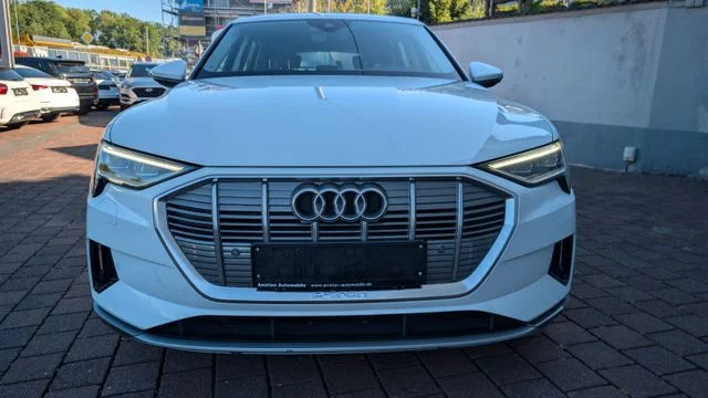 AUDI e-tron – 9