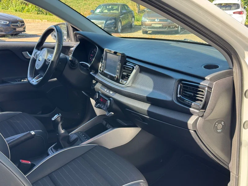 Kia Rio – 12