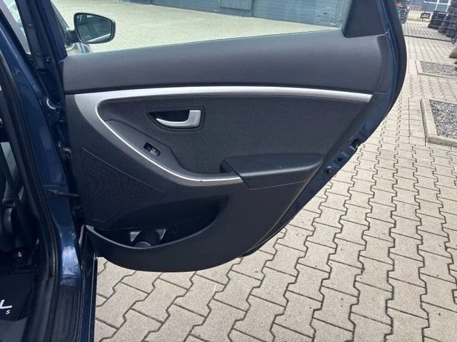 Hyundai i30 – 25