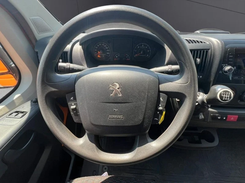 Peugeot Boxer – 8