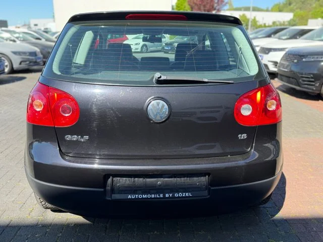 Volkswagen Golf – 4