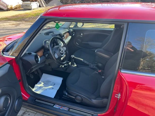 Mini ONE – 8