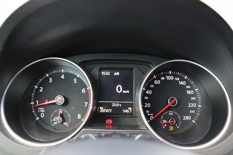 Volkswagen Polo – 23