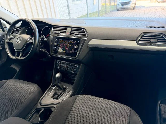 Volkswagen Tiguan – 17
