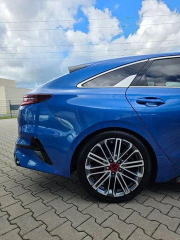 Kia pro cee'd / ProCeed – 17