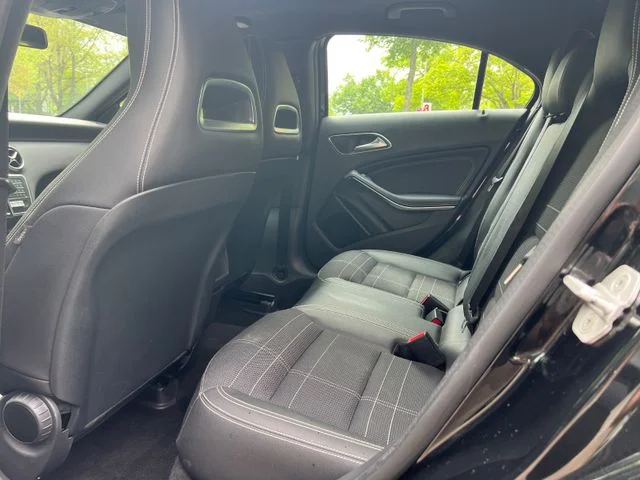 Mercedes-Benz A 200 – 8