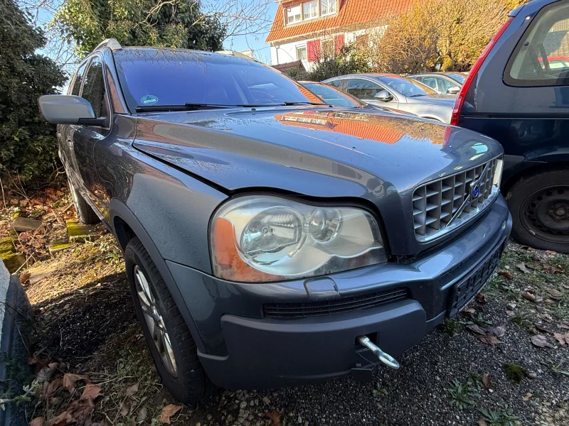 Volvo XC 90 – 3