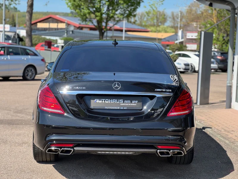 Mercedes-Benz S 63 AMG – 12