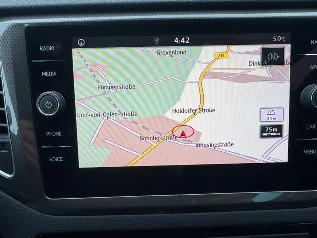 Volkswagen Golf Sportsvan – 20