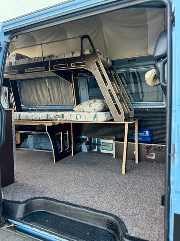Volkswagen T4 2.4d WoMo AHK Alu Leder Rampe Hoch+Lang – 12