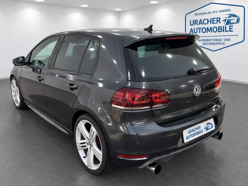 Volkswagen Golf – 5