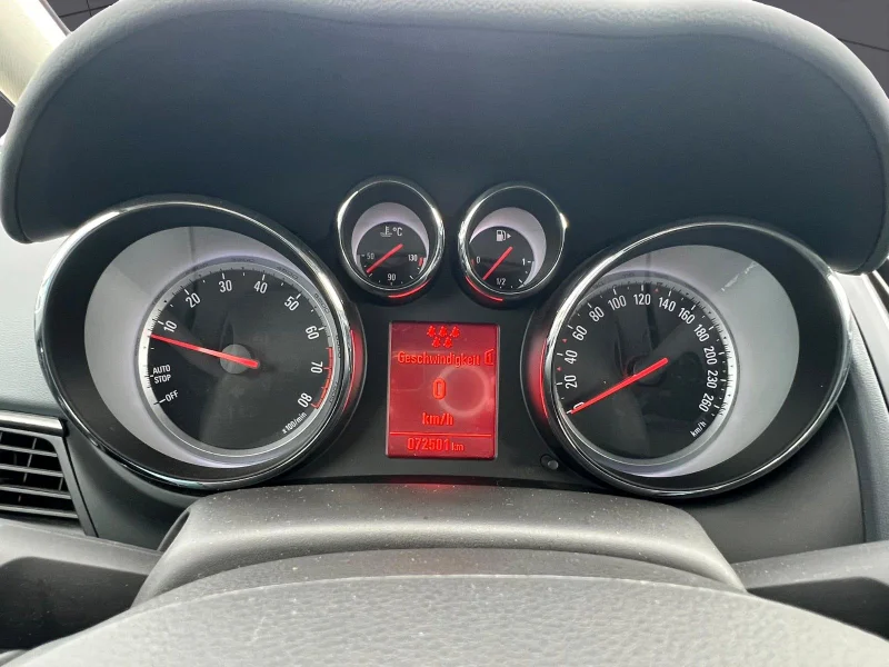 Opel Zafira – 11