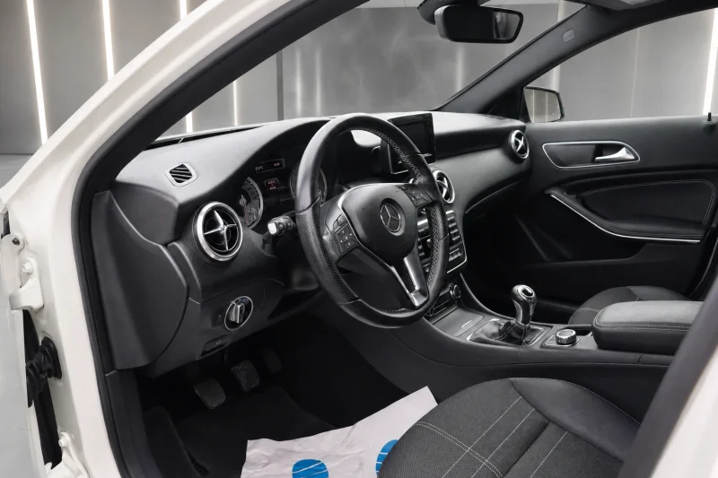 Mercedes-Benz A 180 – 9