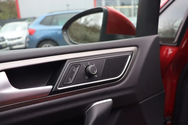 Volkswagen Golf Sportsvan – 10