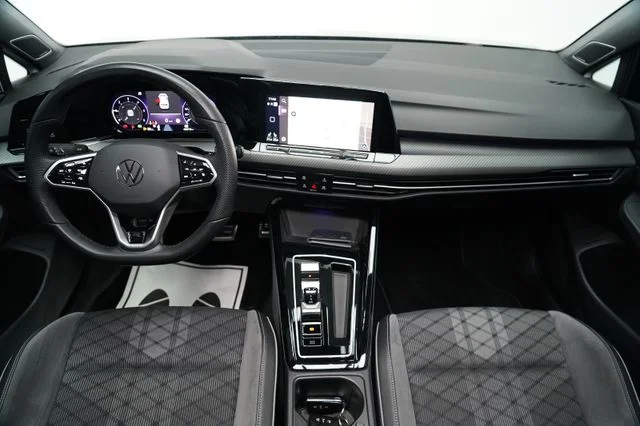 VW Golf – 19