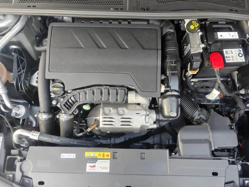 Opel Astra Sports Tourer 1.2 Turbo Business Edition – 2