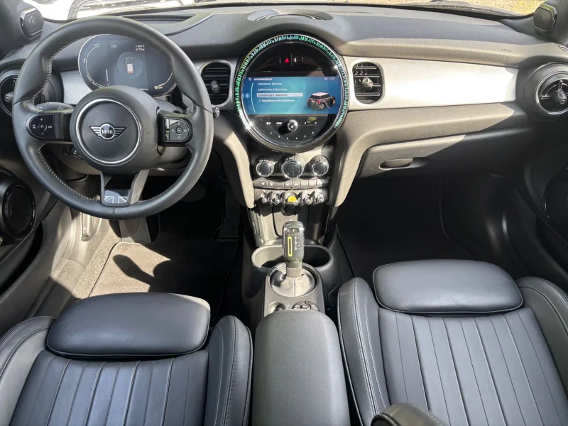 Mini COOPER SE – 10