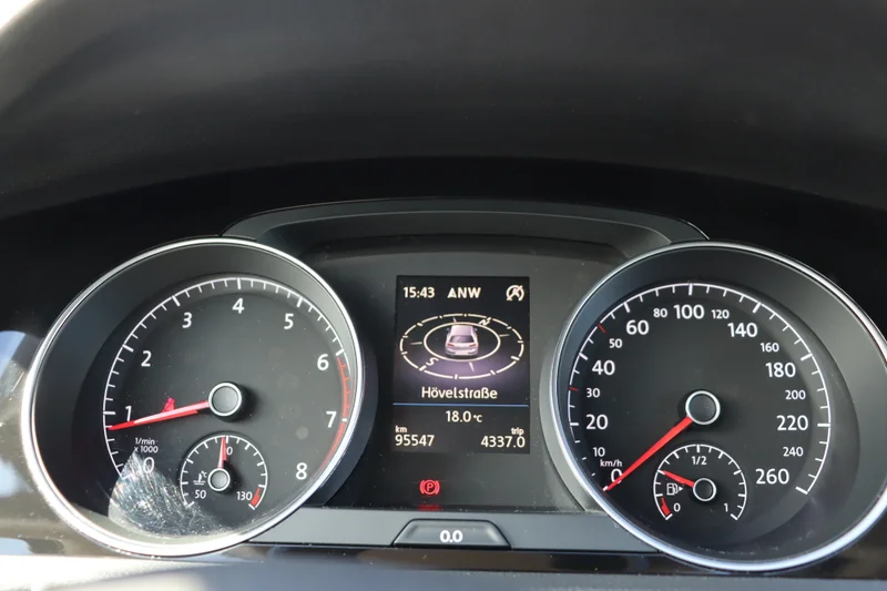 Volkswagen Golf – 20
