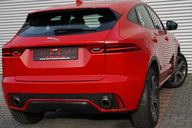 JAGUAR E-Pace – 4