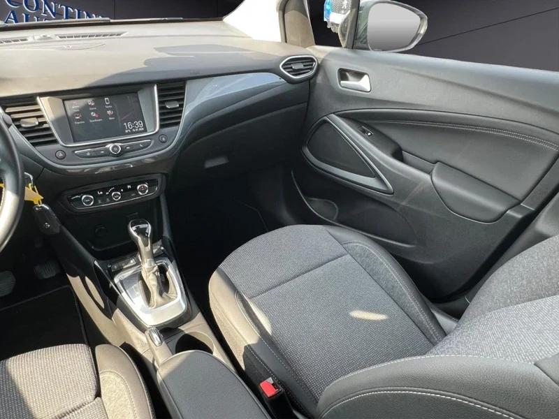 Opel Crossland X – 17
