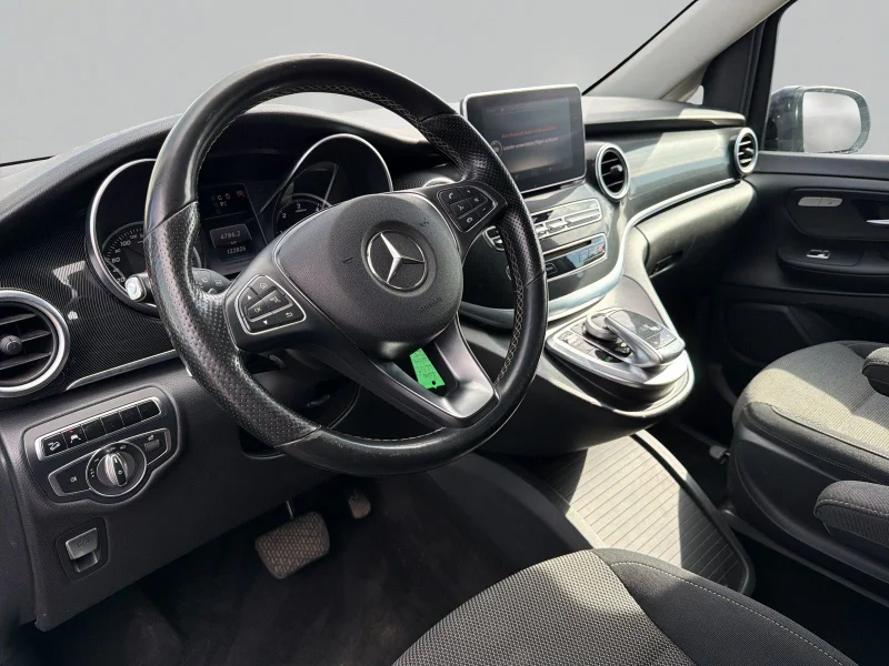Mercedes-Benz V 250 – 13