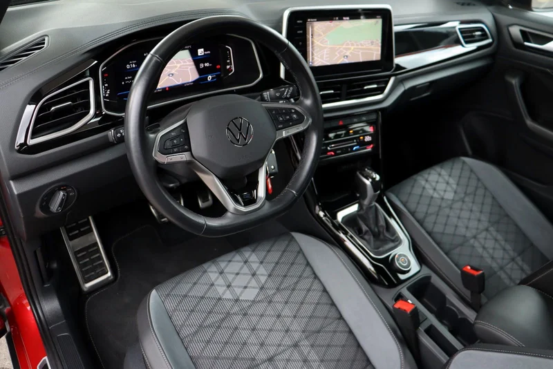 Volkswagen T-Roc – 17