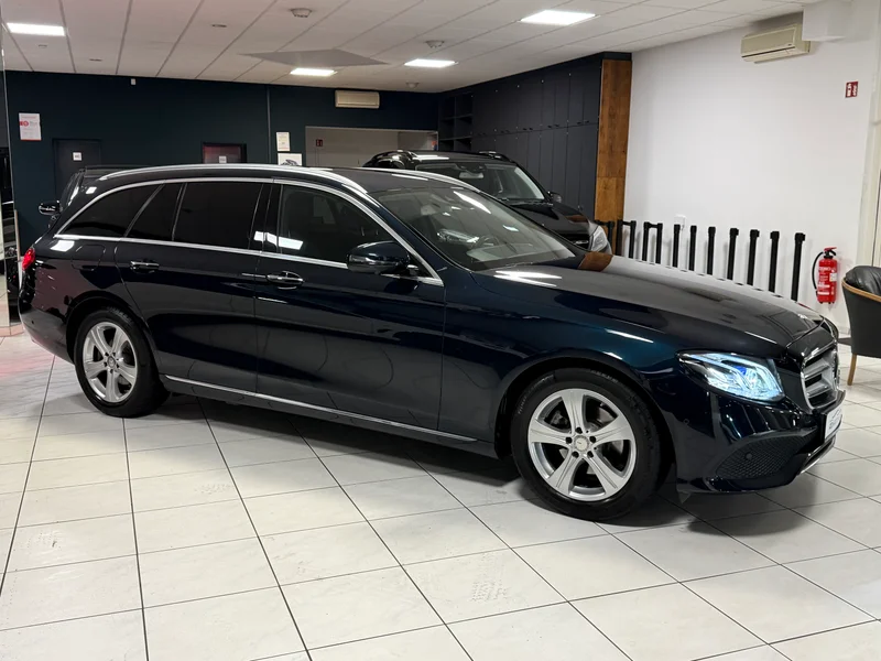 Mercedes-Benz E 220 – 3
