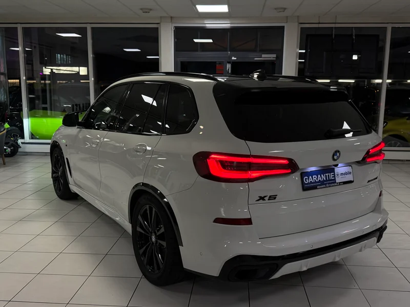 BMW X5 – 7