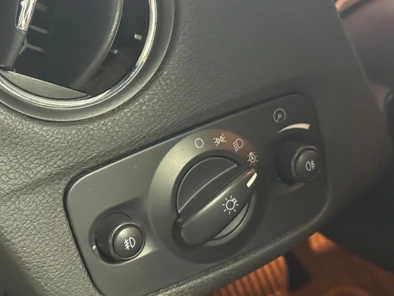 Ford Mondeo – 8