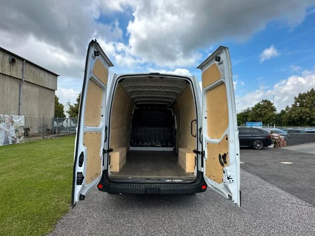 RENAULT Master – 24