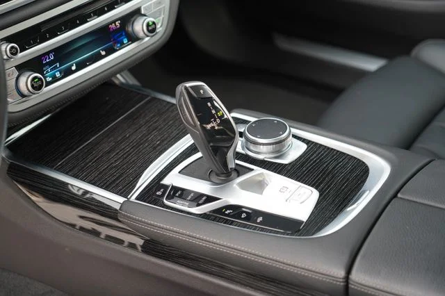 BMW 730 – 15