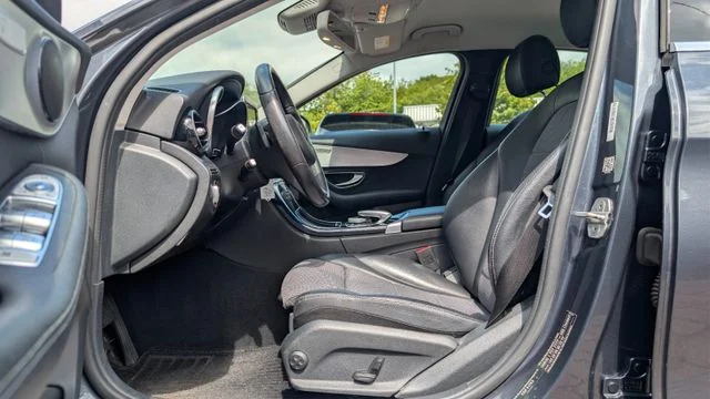 MERCEDES-BENZ C 200 – 11
