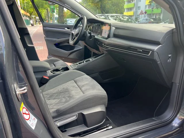 Volkswagen Golf – 10