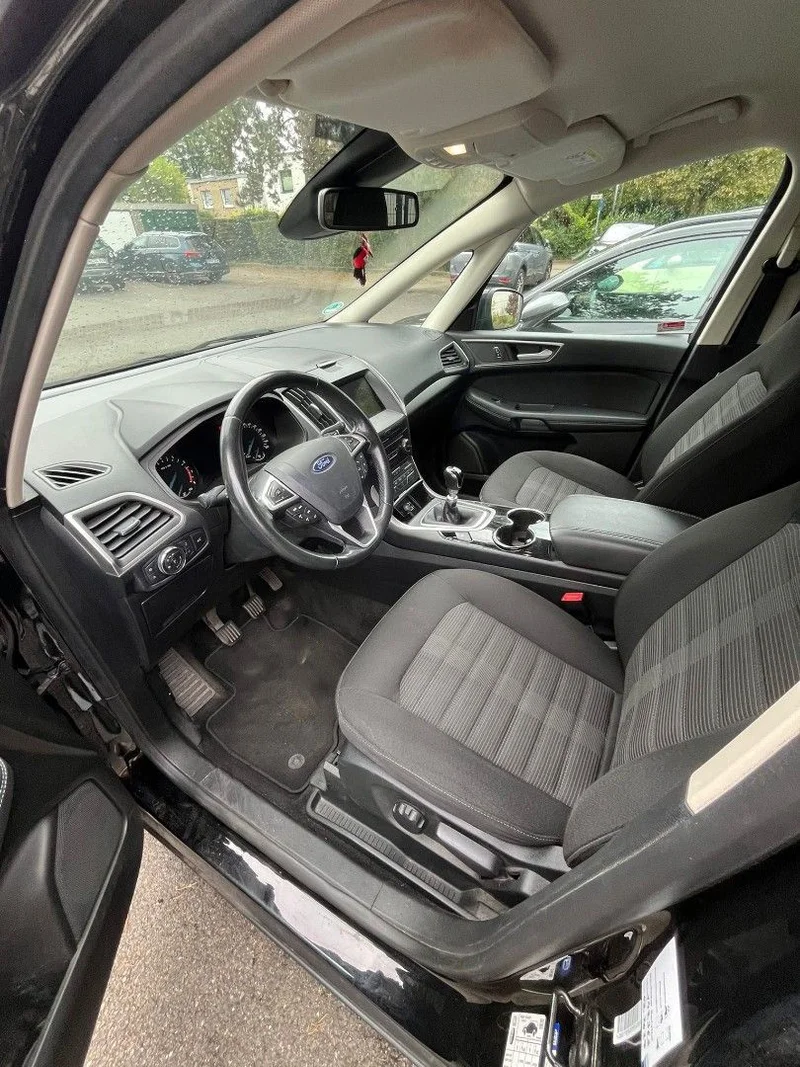 Ford Galaxy – 6