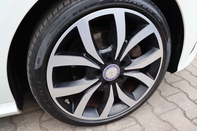 Mercedes-Benz A 180 – 14